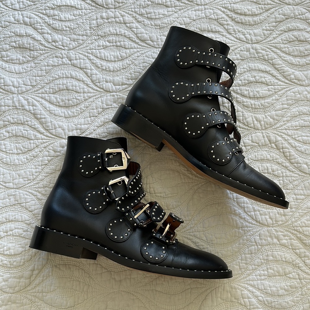 GIVENCHY Elegant Studded Leather Ankle Boots